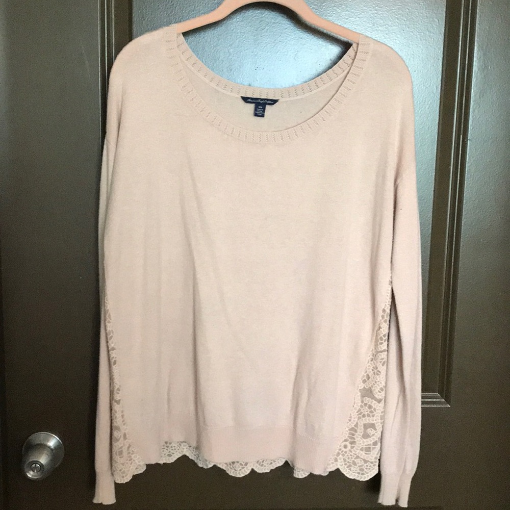 American Eagle pastel pink sweater